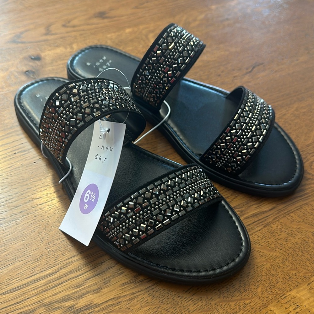 a new day Black Keisha Sandals - 6 1/2W
